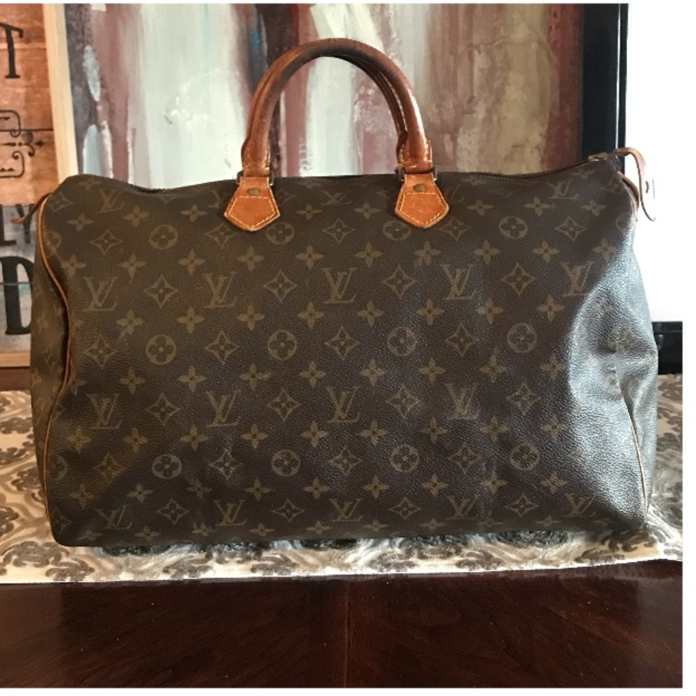 Authentic Louis Vuitton Speedy 40